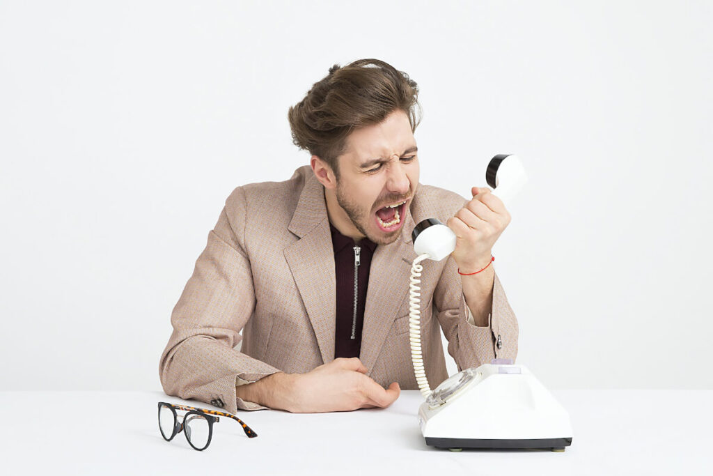 call-center-angry-customer